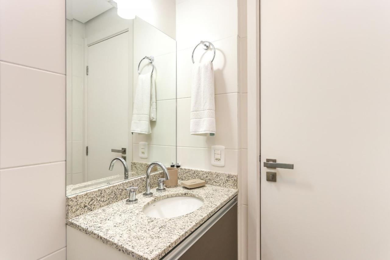 Studio Manhattan - Central - 7Th005 Куритиба Экстерьер фото